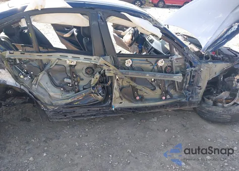 2013 BMW 328 z USA, uszkodzony, nr VIN WBA3A5C50DF351375